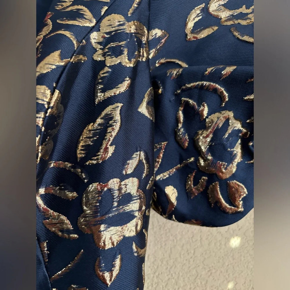 Lilly Pulitzer Kasslyn Dress in High Tide Navy/ Gold Floral Brocade - worn once! - Picture 9 of 13